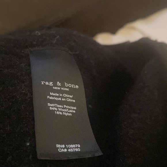 Rag & Bone New York beautiful wool blended sweater. Classy and chic - Picture 7 of 11